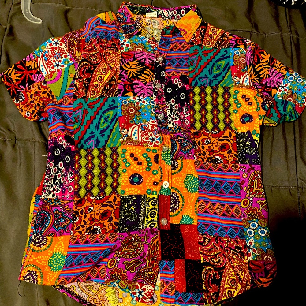 Super color short sleeve button up shirt